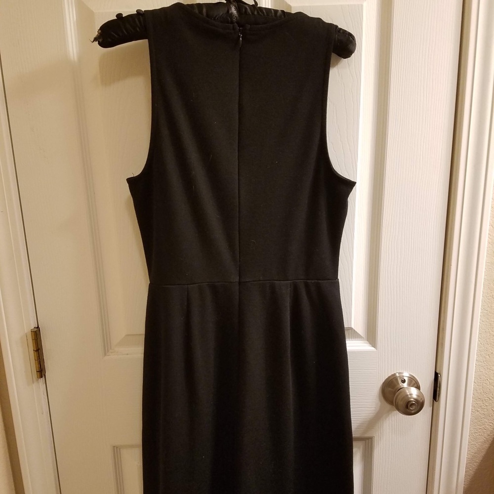 Old Navy LBD. Knee length, cotton stretch - Picture 2 of 2